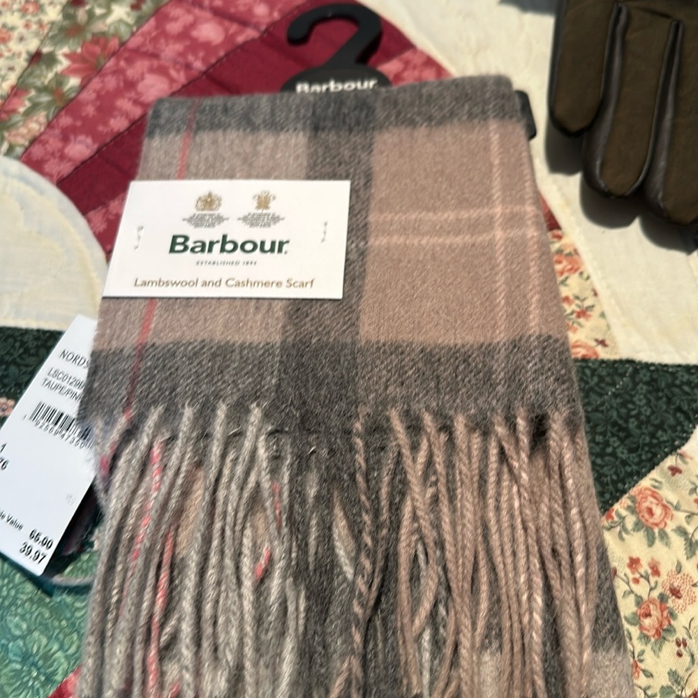 Barbour scarf